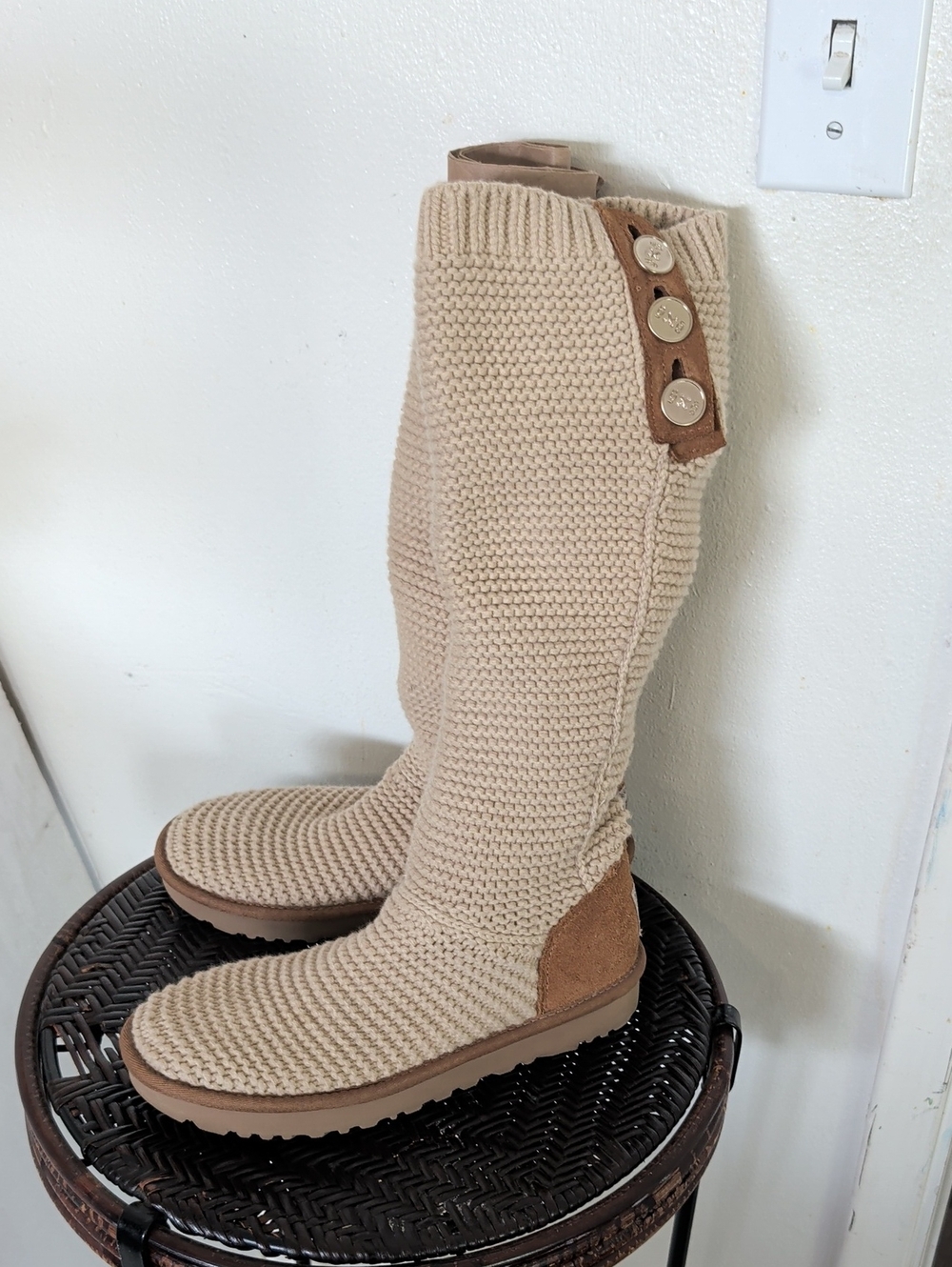 UGG Purl Cardy Knit Boot size 7